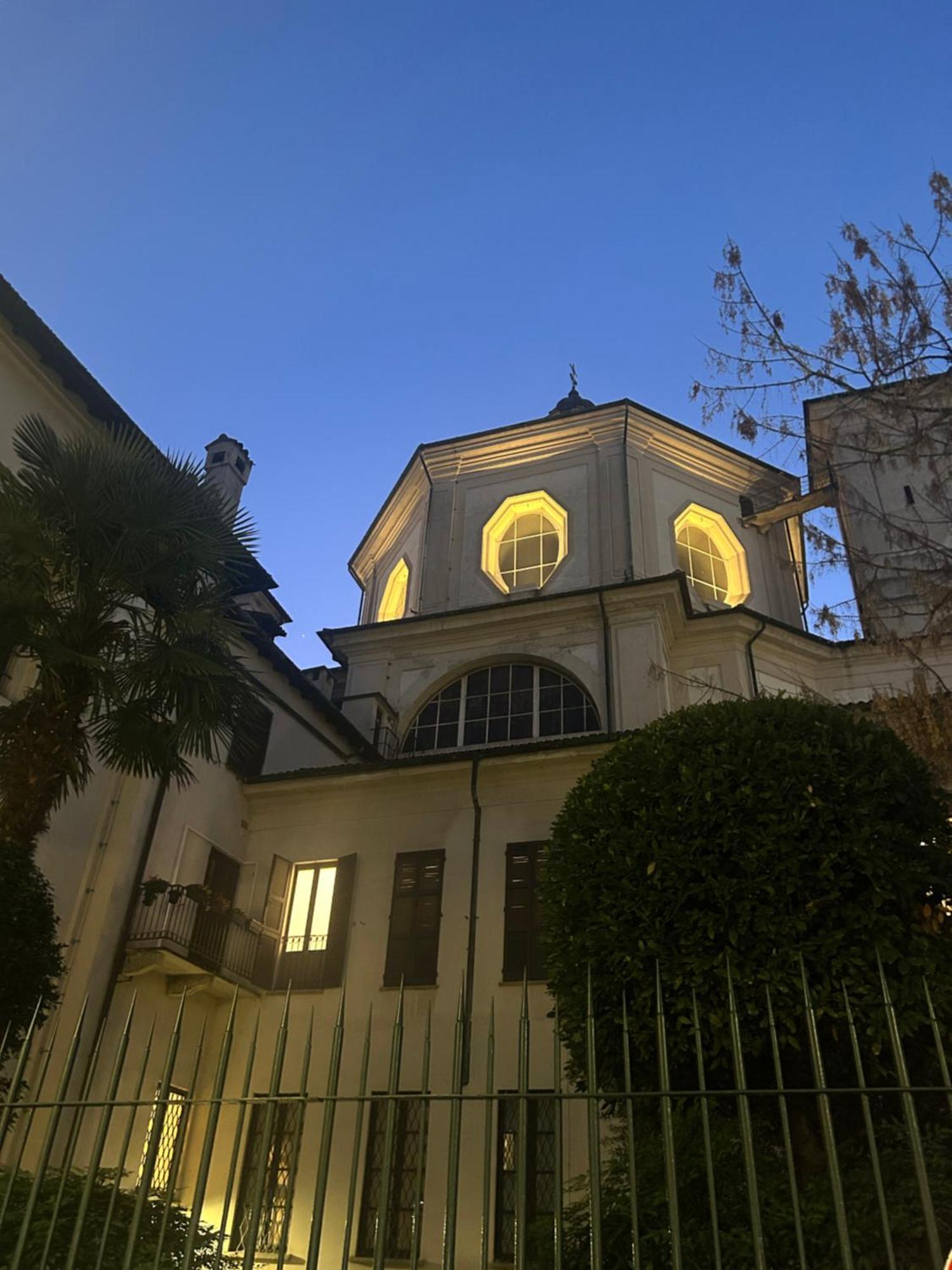 Dali Duomo Golden House Apartment Milan Bagian luar foto